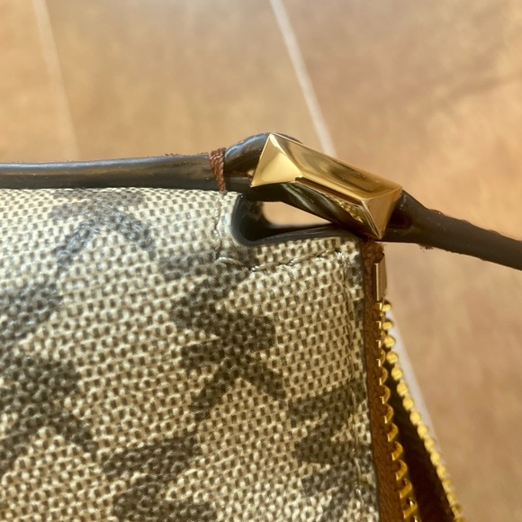 Michael Kors 🌸 CROSBY 🌸 MediumLogo Crossbody Bag - Picture 6 of 9